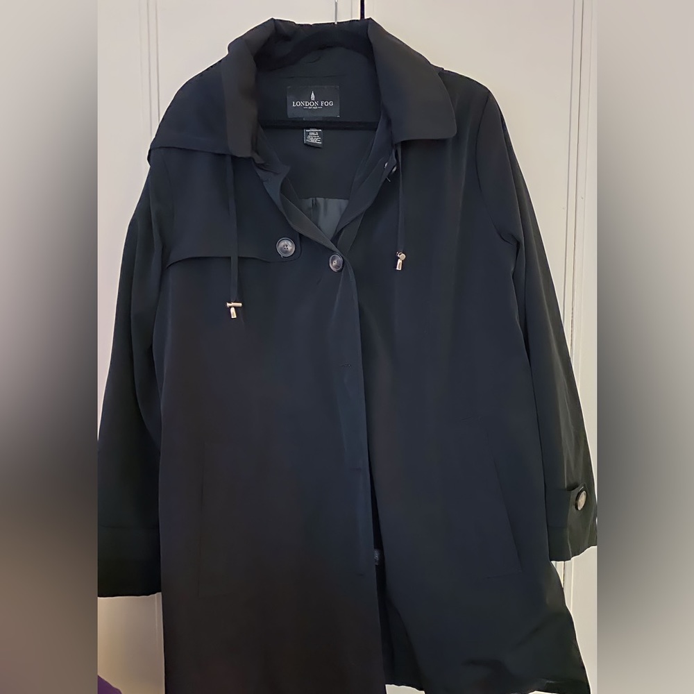 London Fog trench coat with hood  size 2 XL
